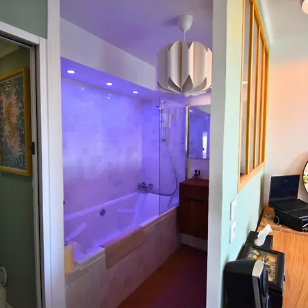 Le Belvedere Parisien Apartment *