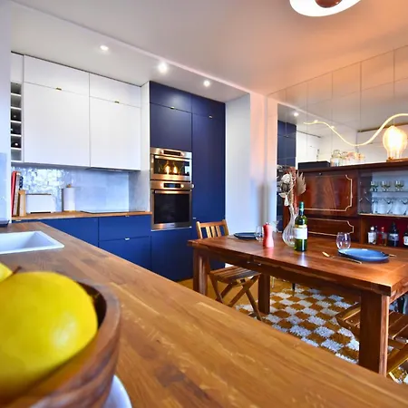 Le Belvedere Parisien Apartment *